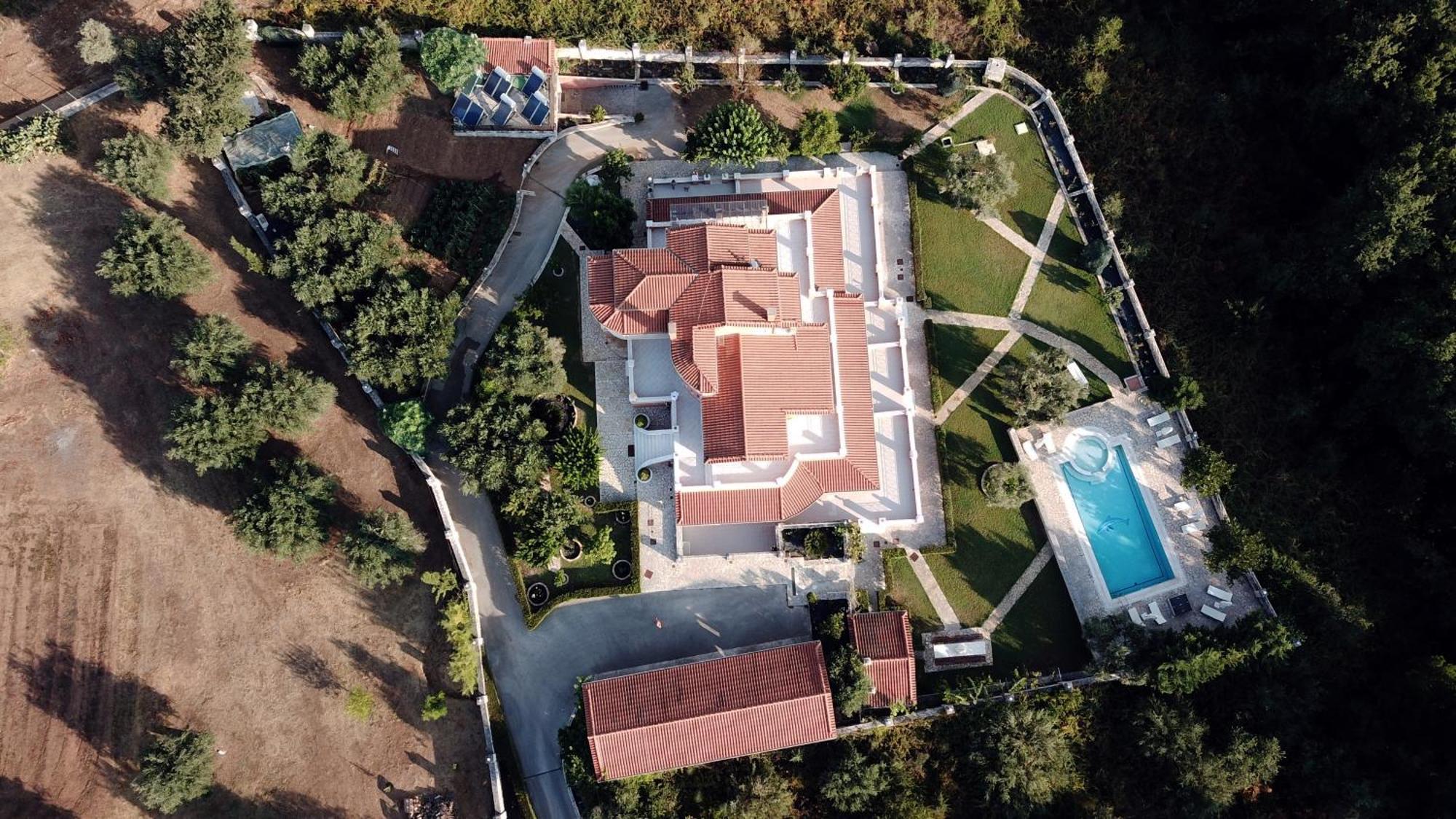 Epavlis Nadine Corfu Villa Gouvia Bagian luar foto