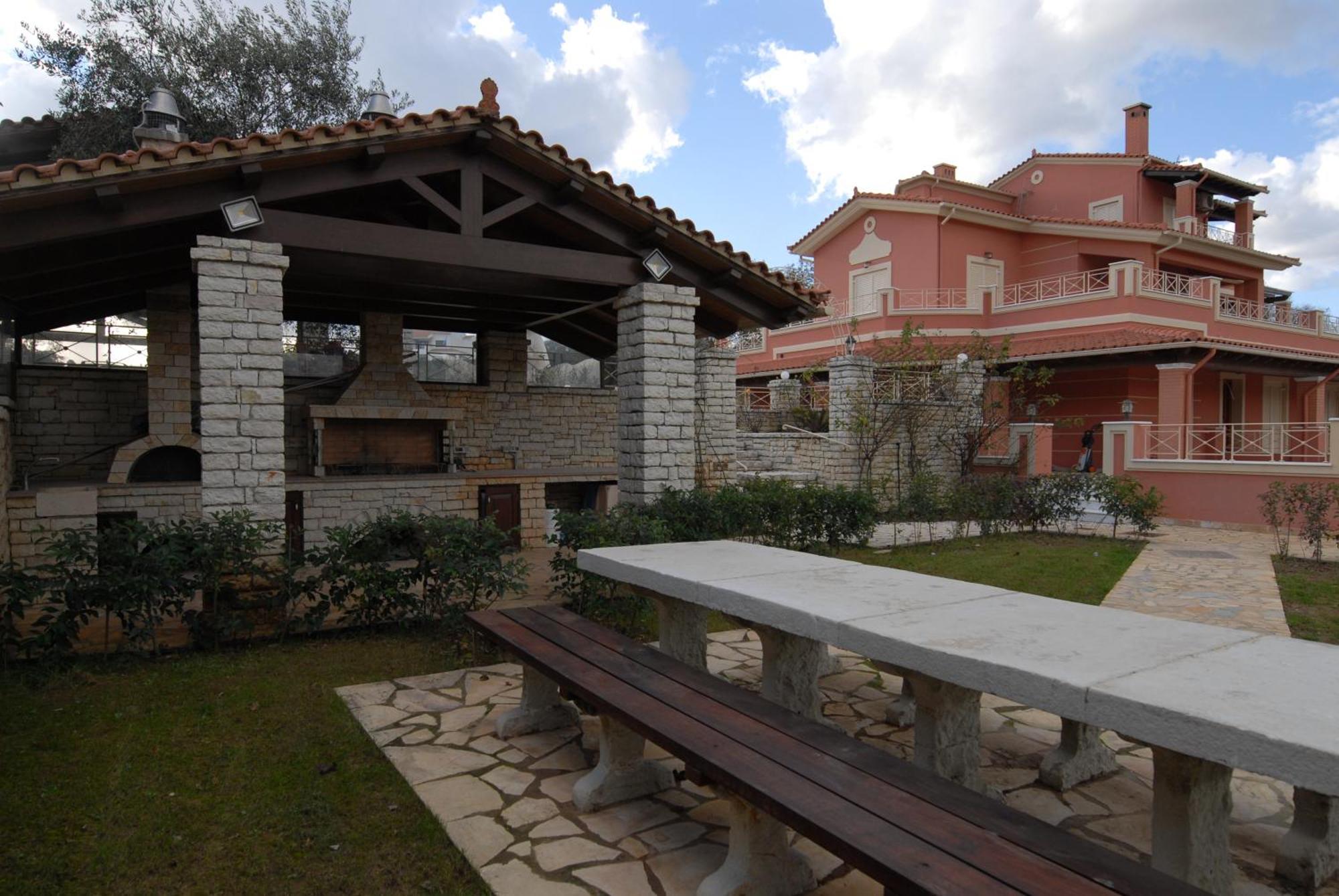 Epavlis Nadine Corfu Villa Gouvia Bagian luar foto