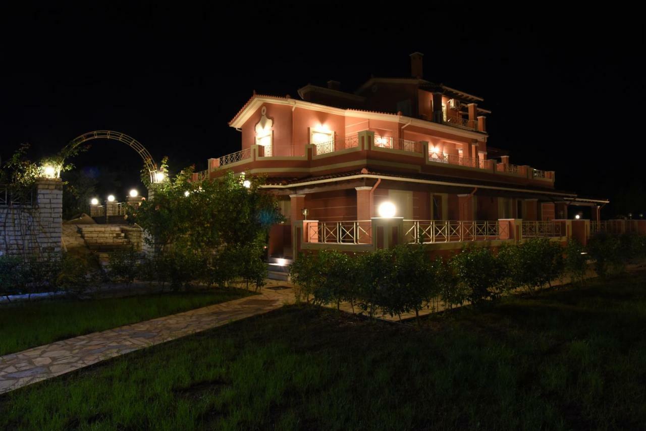 Epavlis Nadine Corfu Villa Gouvia Bagian luar foto